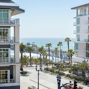 SpringHill Suites by Marriott Oceanside Beach