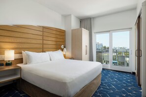 Chambre, 1 très grand lit et 1 canapé-lit