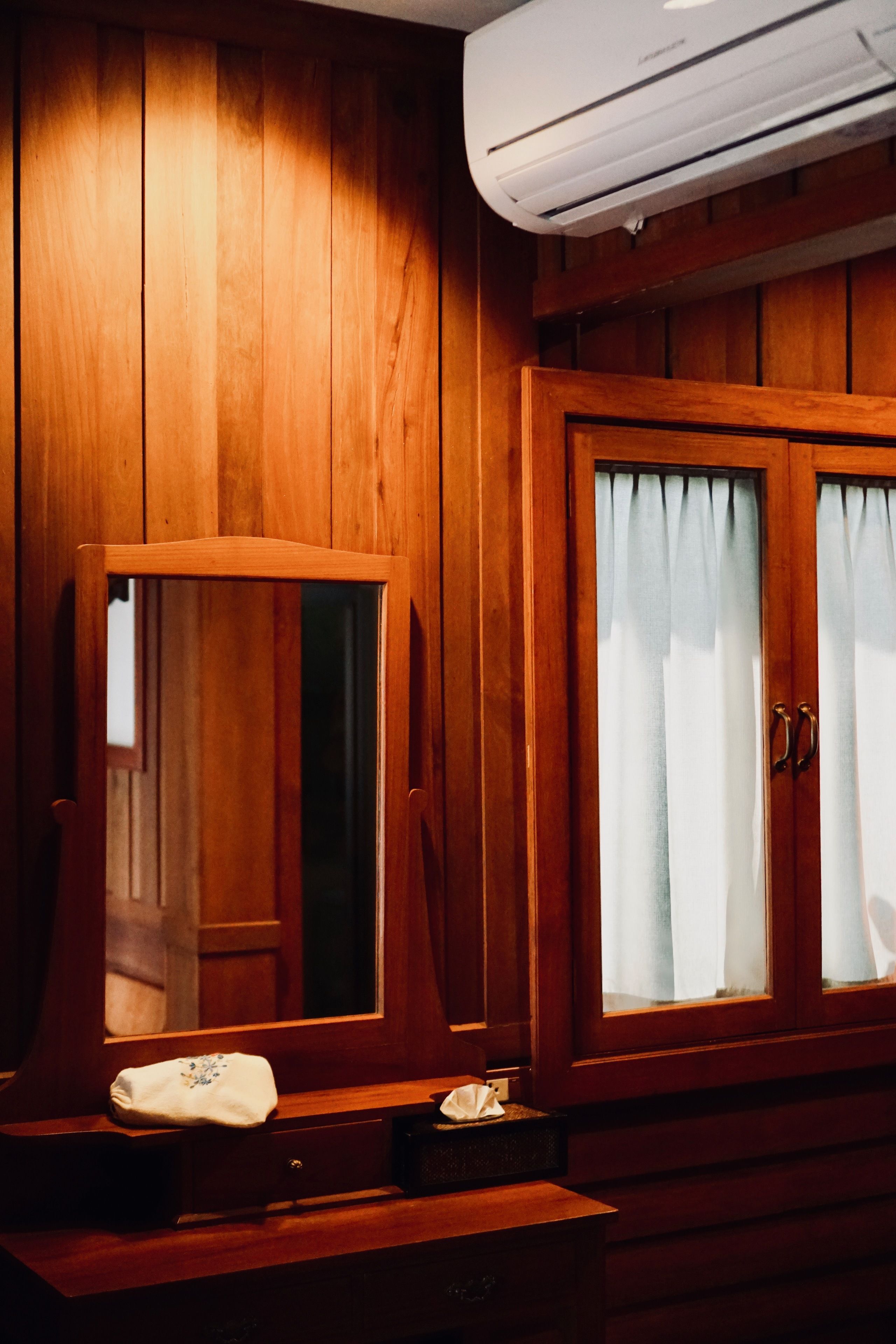 premium bedding, minibar, in-room safe, individually decorated