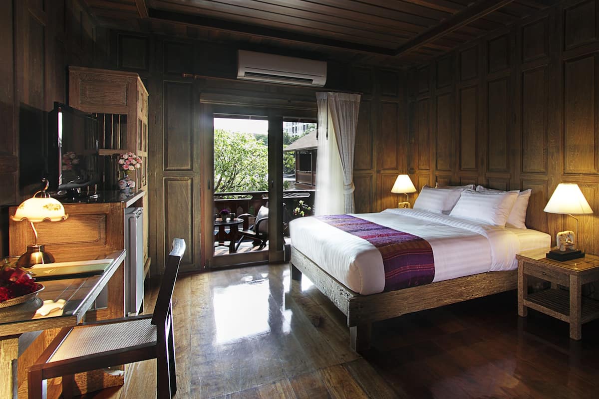 superior double room | premium bedding, minibar, in-room safe, individually decorated