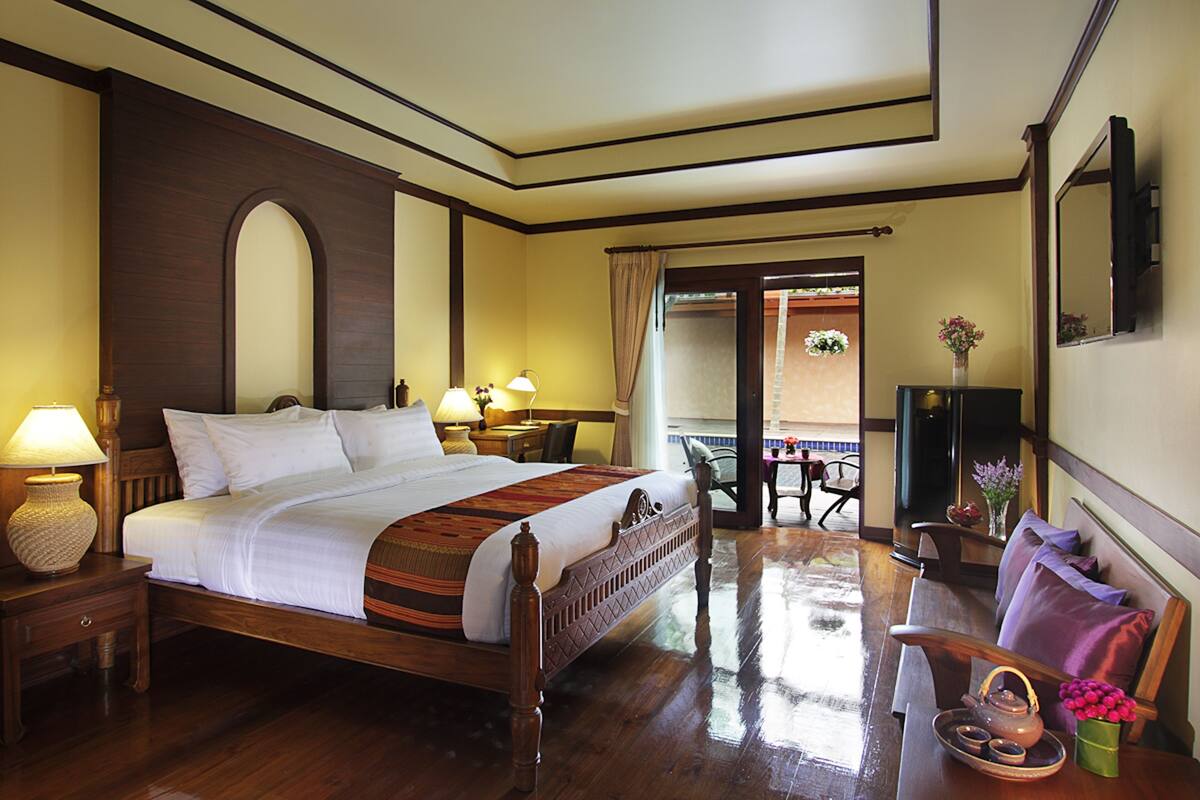 Ropa de cama de alta calidad y minibar