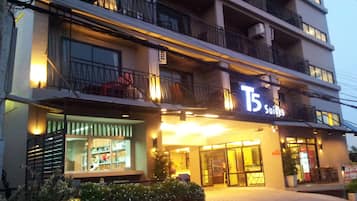 Front of property – evening/night