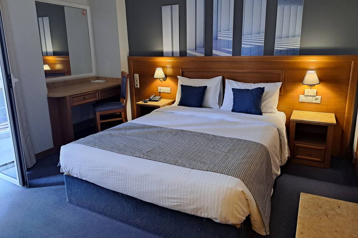 더블룸, 발코니, 시내 전망