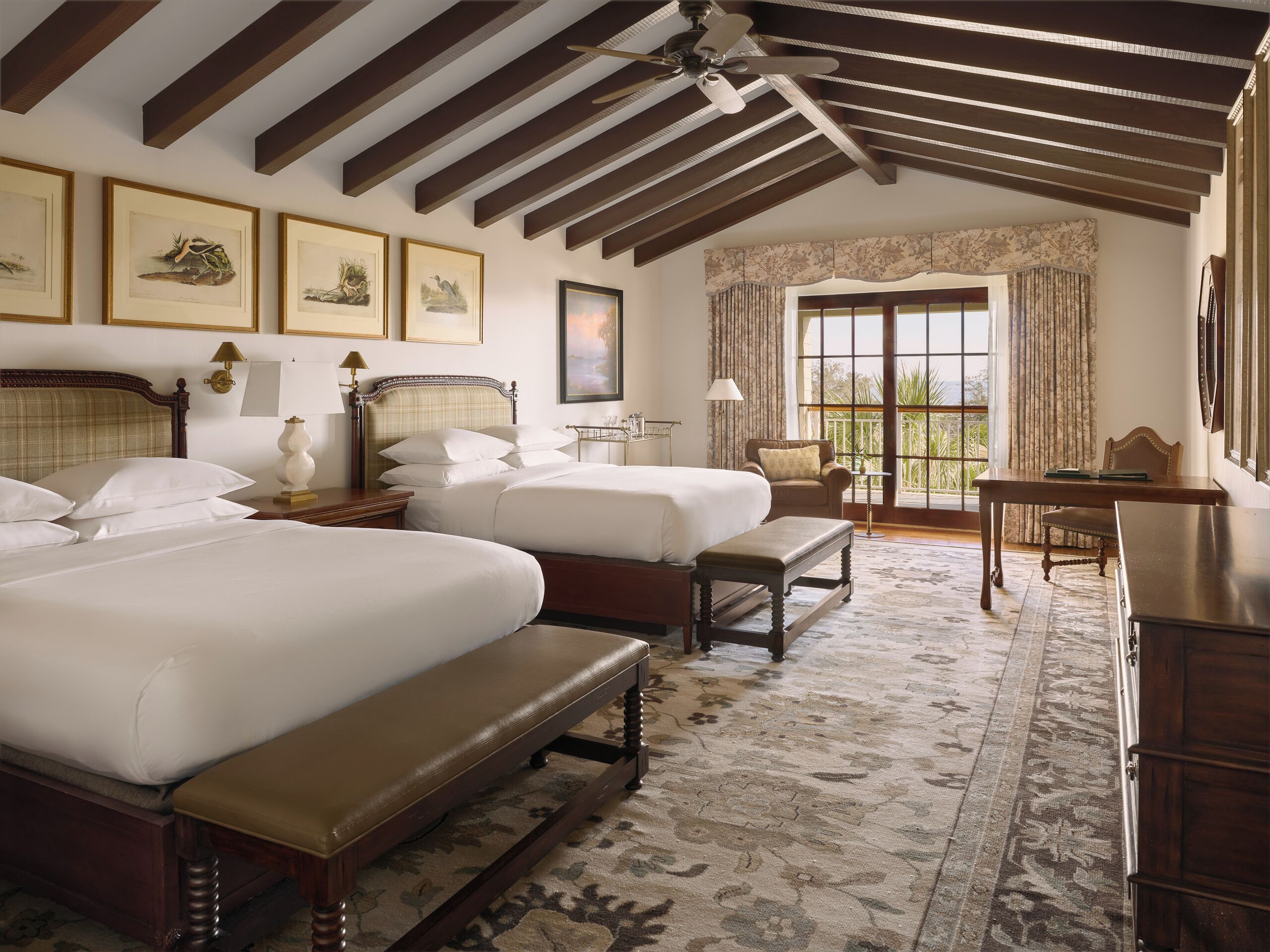 Room, 2 Queen Beds, Golf View (Lodge)