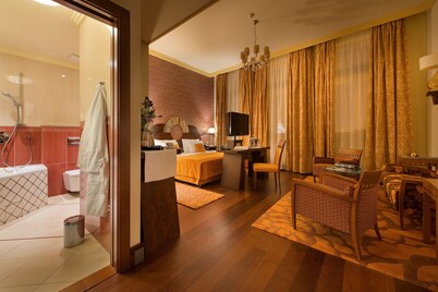 Zvon Design Suites