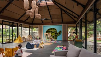 Children’s play area – indoor