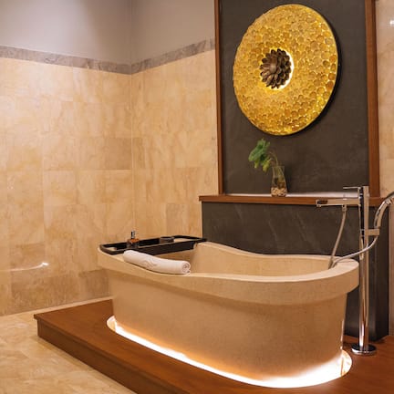 Borobudur View Pool Villa | Premium bedding, minibar, in-room safe, individually decorated