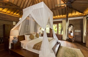 Garden Plunge Pool Villa | Premium bedding, minibar, in-room safe, individually decorated - Plataran Borobudur Resort & Spa (Borobudur)