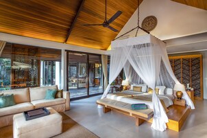 Grand Spa Pool Villa | Premium bedding, minibar, in-room safe, individually decorated