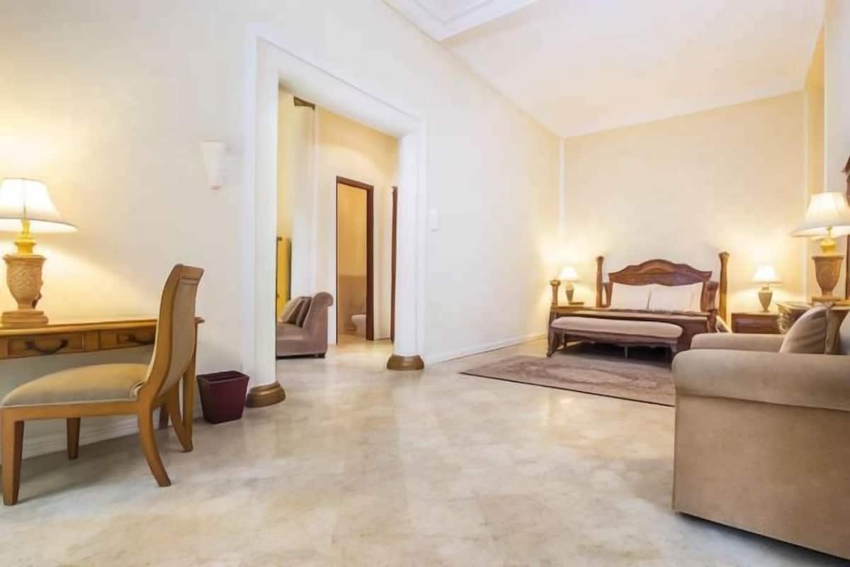 Minibar, in-room safe, rollaway beds, free WiFi