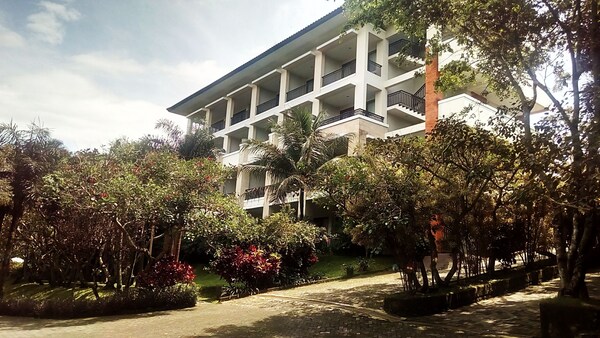 The Oxalis Regency Hotel Magelang - Magelang