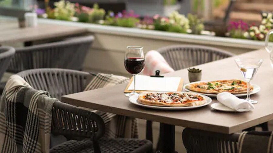 Sandford Springs Hotel & Golf Club