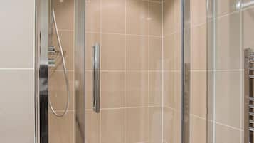 Standard Double or Twin Room | Bathroom | Free toiletries, hair dryer, slippers, towels