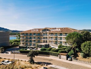 Front of property - Hôtel Costa Salina (Porto-Vecchio)