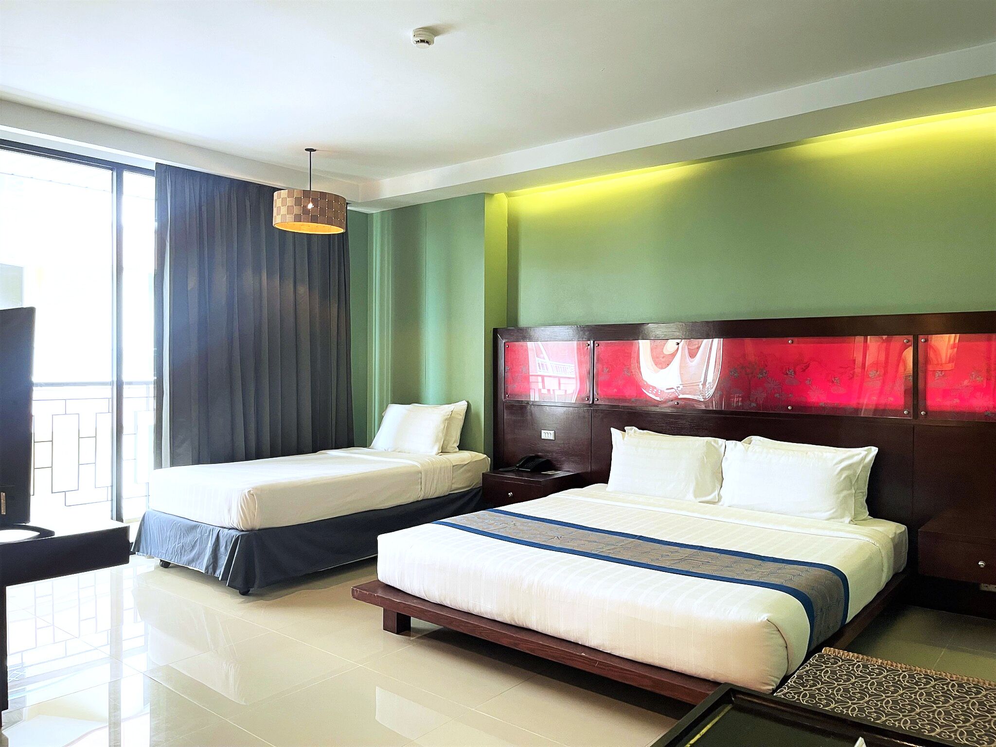 Free minibar items, in-room safe, desk, soundproofing