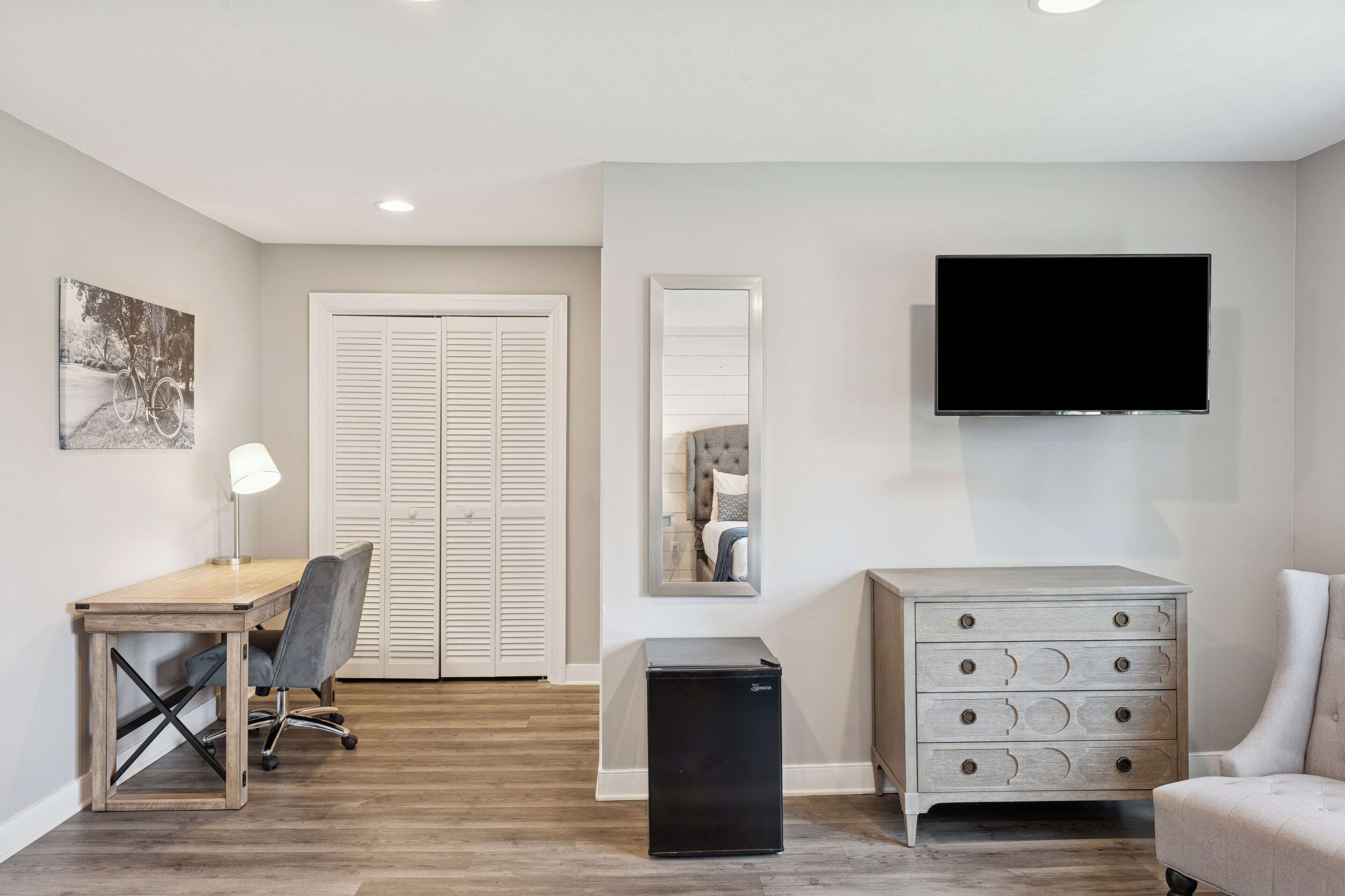 premium bedding, minibar, desk, laptop workspace