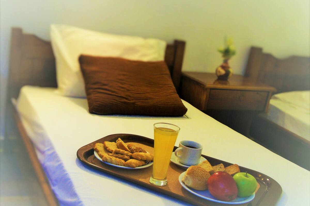 premium bedding, in-room safe, desk, iron/ironing board