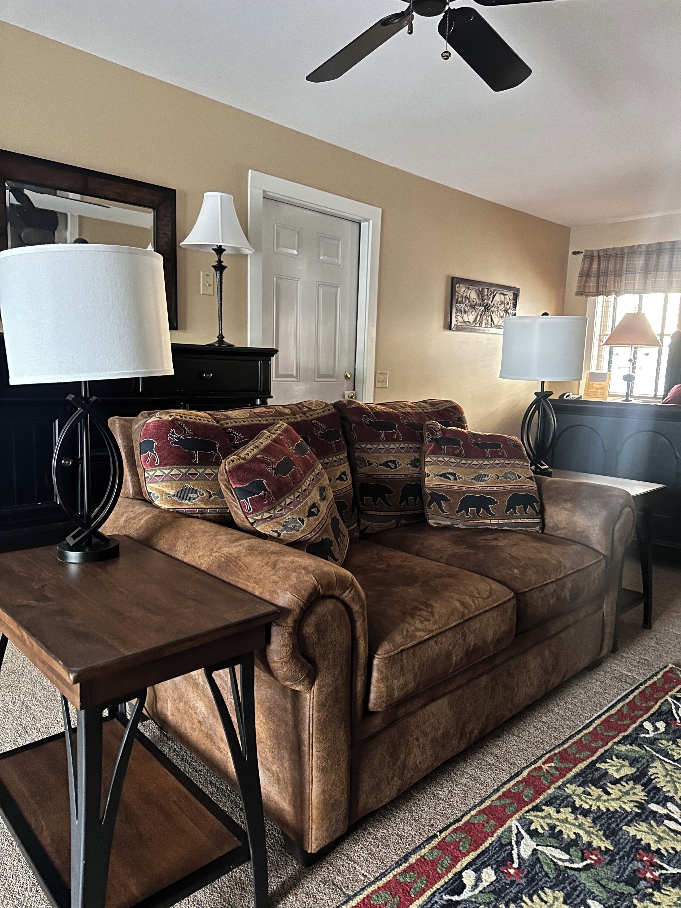 Green Mountain | Living area | 42-inch LCD TV with cable channels, TV