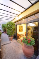 Single Room | Terrace/patio