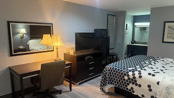 Standard Room, 1 King Bed