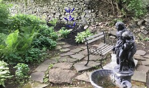 Exterior - Riffles and Runs B & B (Bellefonte)