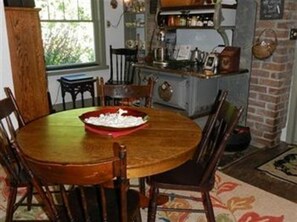 Free full breakfast - Riffles and Runs B & B (Bellefonte)