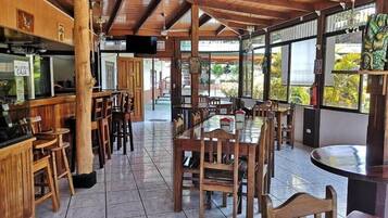 Tempat makan