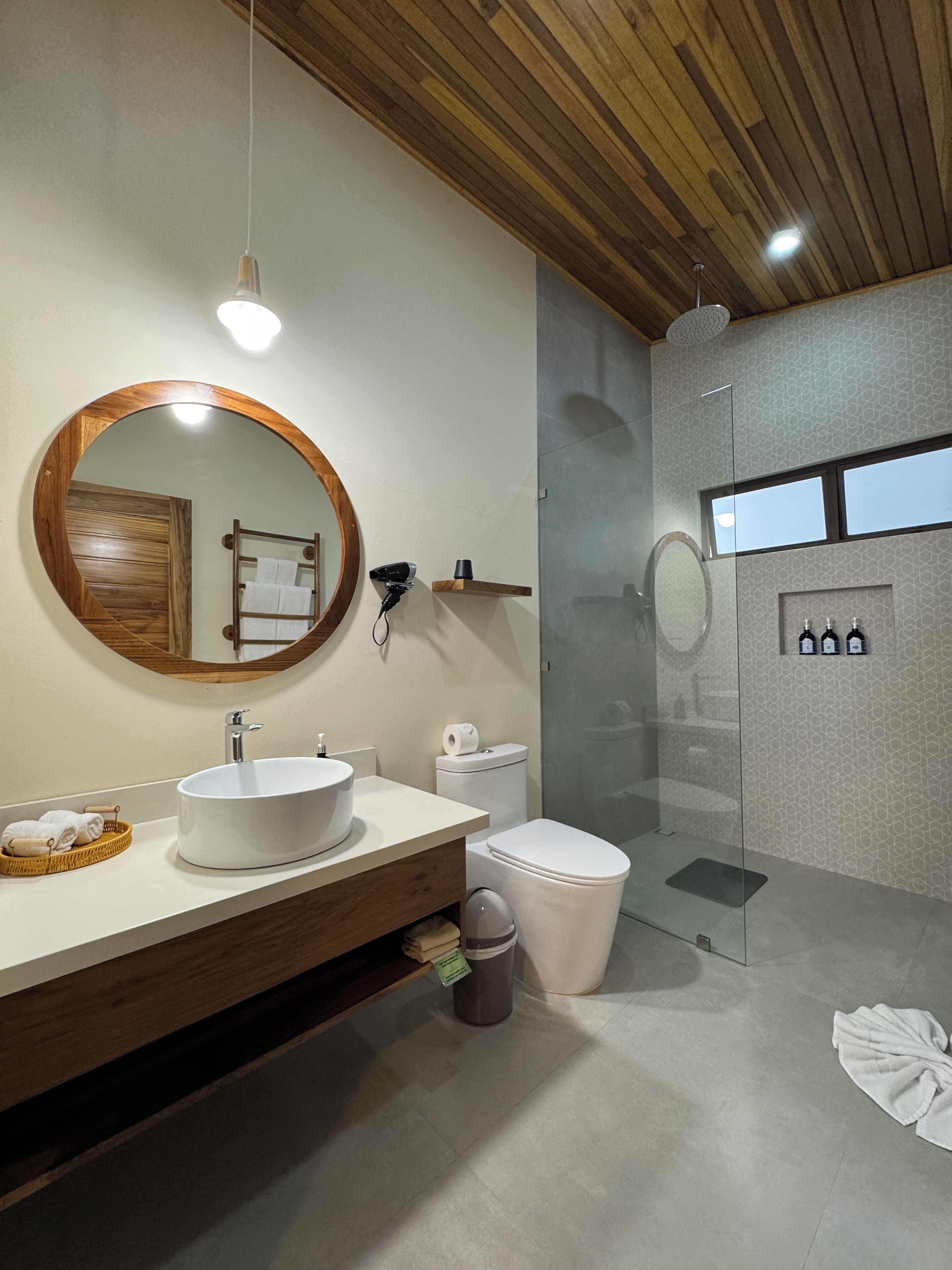 superior room | bathroom | rainfall showerhead, free toiletries, towels, soap