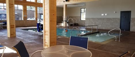 Indoor pool, pool loungers