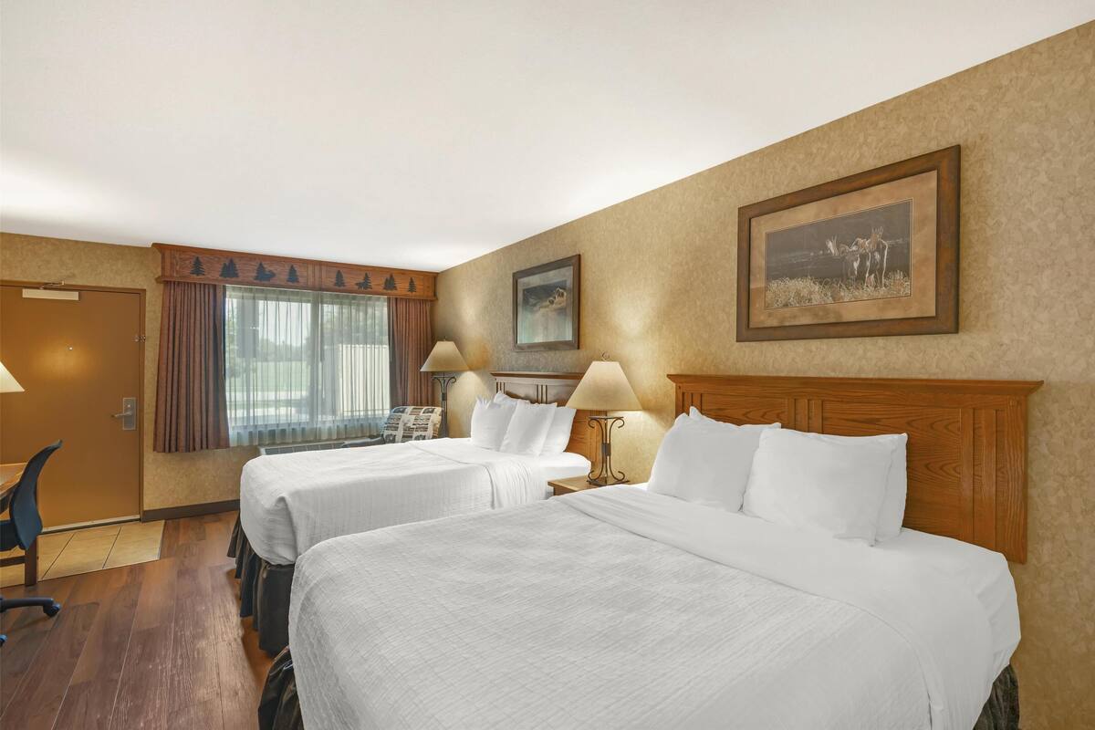 Standard Room, 2 Queen Beds, Non Smoking, Refrigerator & Microwave (1st Floor) | Pillowtop beds, desk, blackout drapes, iron/ironing board