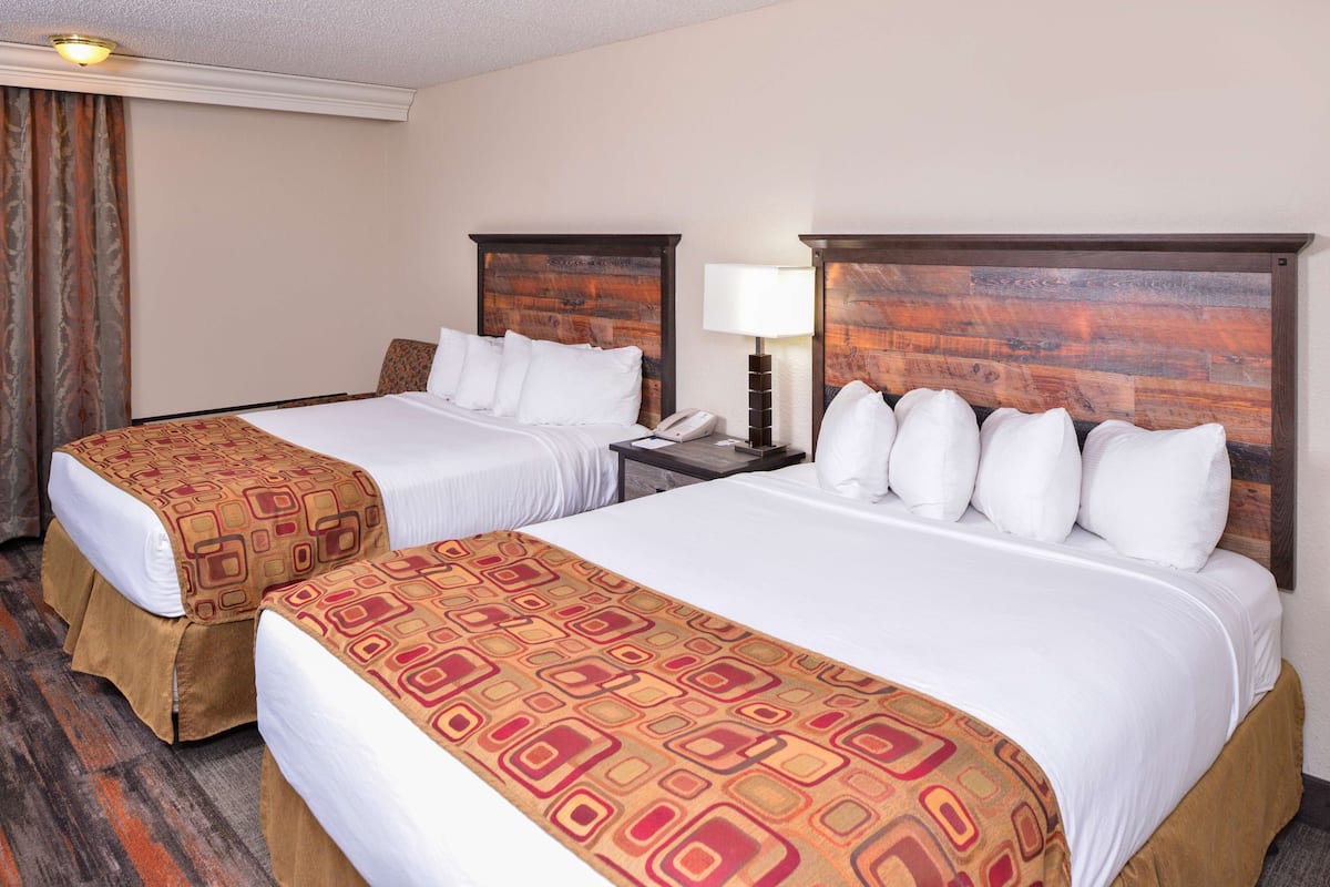 pillow-top beds, in-room safe, desk, laptop workspace