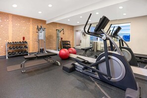 Fitness facility - La Quinta Inn & Suites by Wyndham Bellingham (Bellingham)