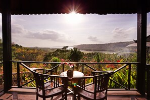 Bungalow Deluxe, vue océan | Vue depuis le balcon
