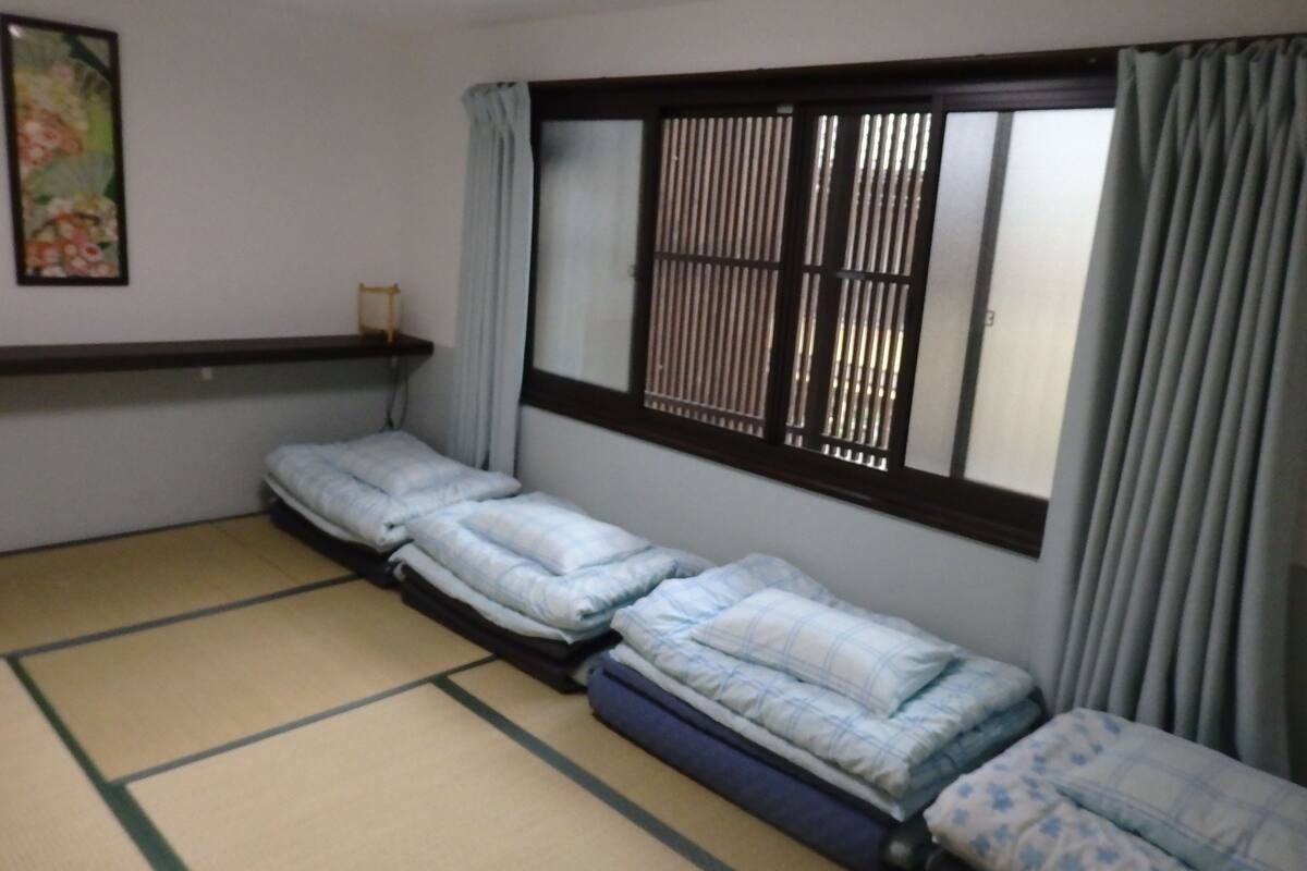 傳統四人房, 非吸煙房 (Japanese Style) | 免費無線上網