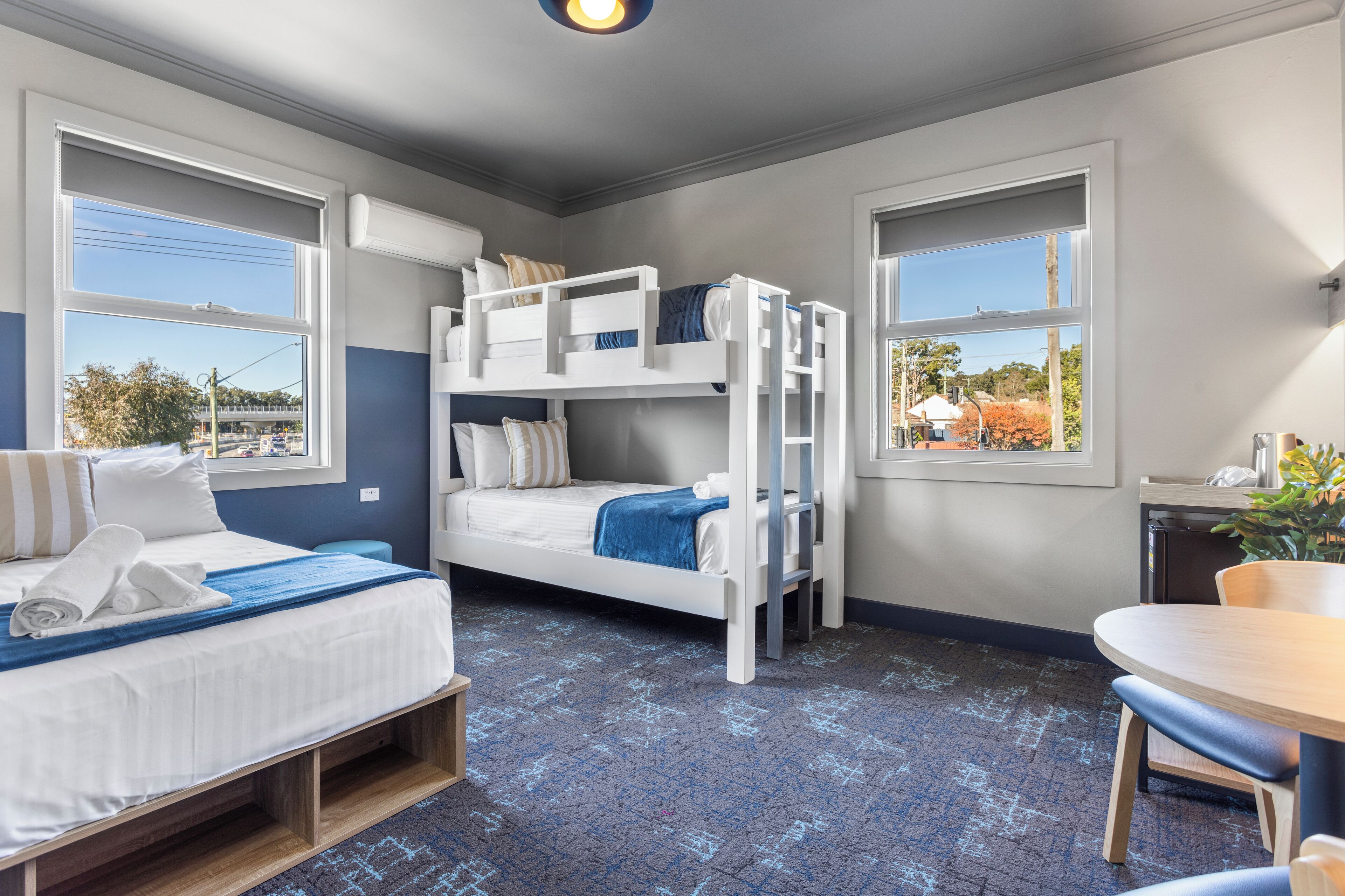 Family Quadruple Room, Non Smoking, Shared Bathroom | Free WiFi, bed sheets