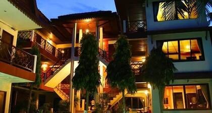 Chaweng Noi Resort