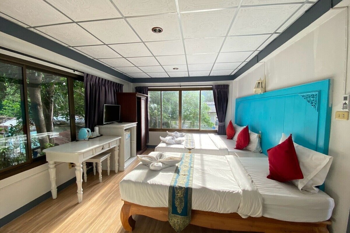 Superior Family | 1 chambre, minibar contenant certains articles gratuits, coffre-fort