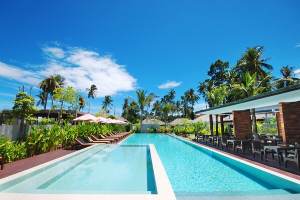 Outdoor pool - The Living Pool Villas (Koh Samui)