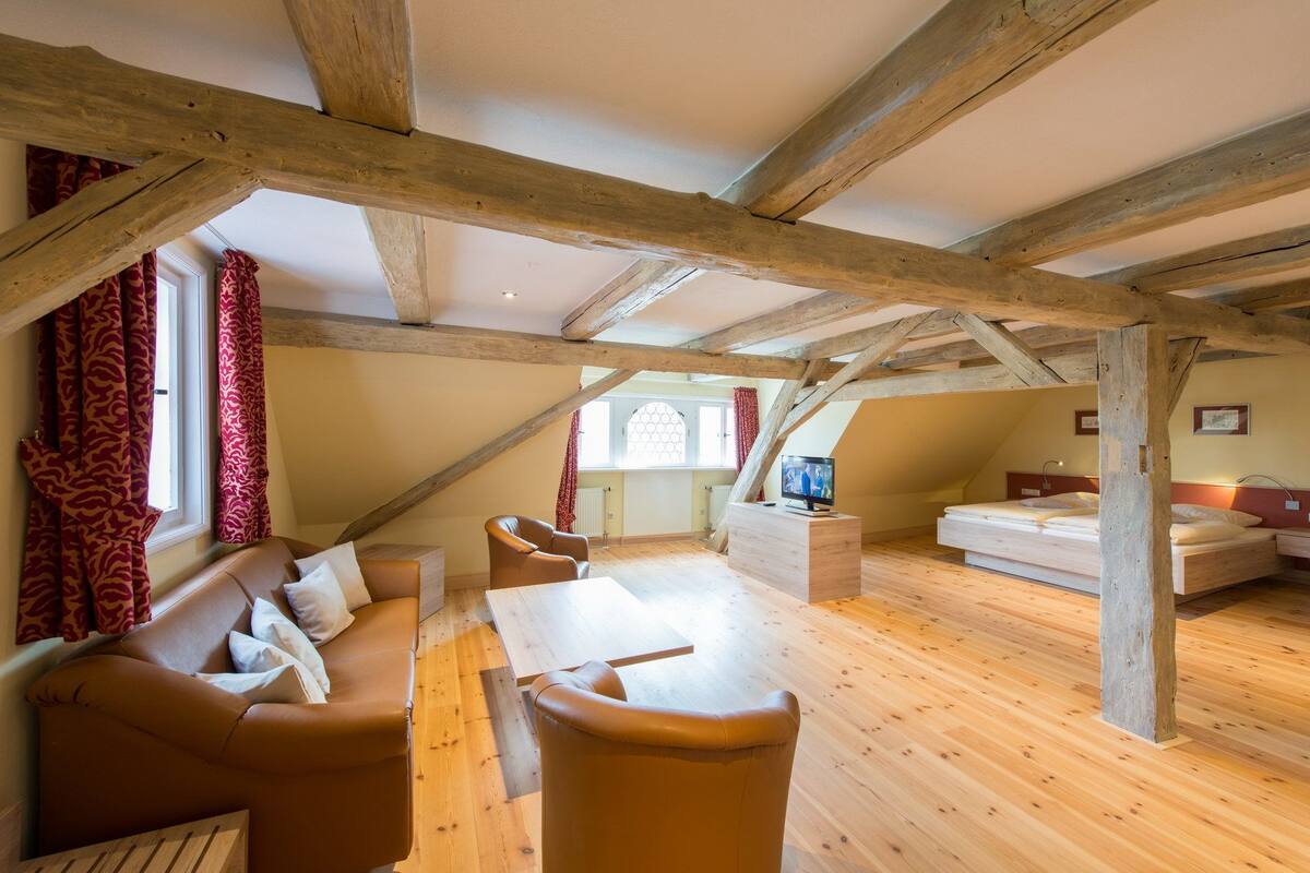 Quadruple Room | In-room safe, individually furnished