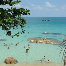 Sulla spiaggia, massaggi sulla spiaggia