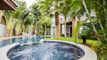 Soins d'aromathérapie, massages thaïs, massages