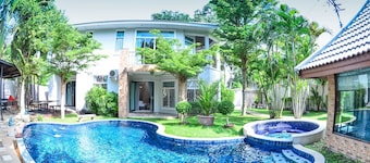 Tamnak Beach House
