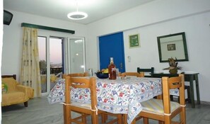 Apartment | In-room dining