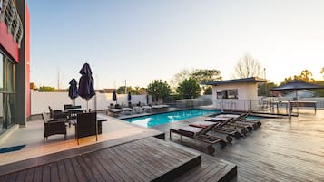 Outdoor pool, sun loungers