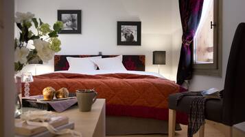 Apartment, 3 Bedrooms | Soundproofing, free cots/infant beds, free WiFi, bed sheets