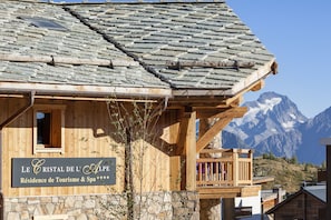 Exterior - CGH Boutique Residence Le Cristal de l’Alpe (Huez)