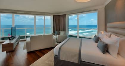 Herbert Samuel Okeanos Suites Herzilya