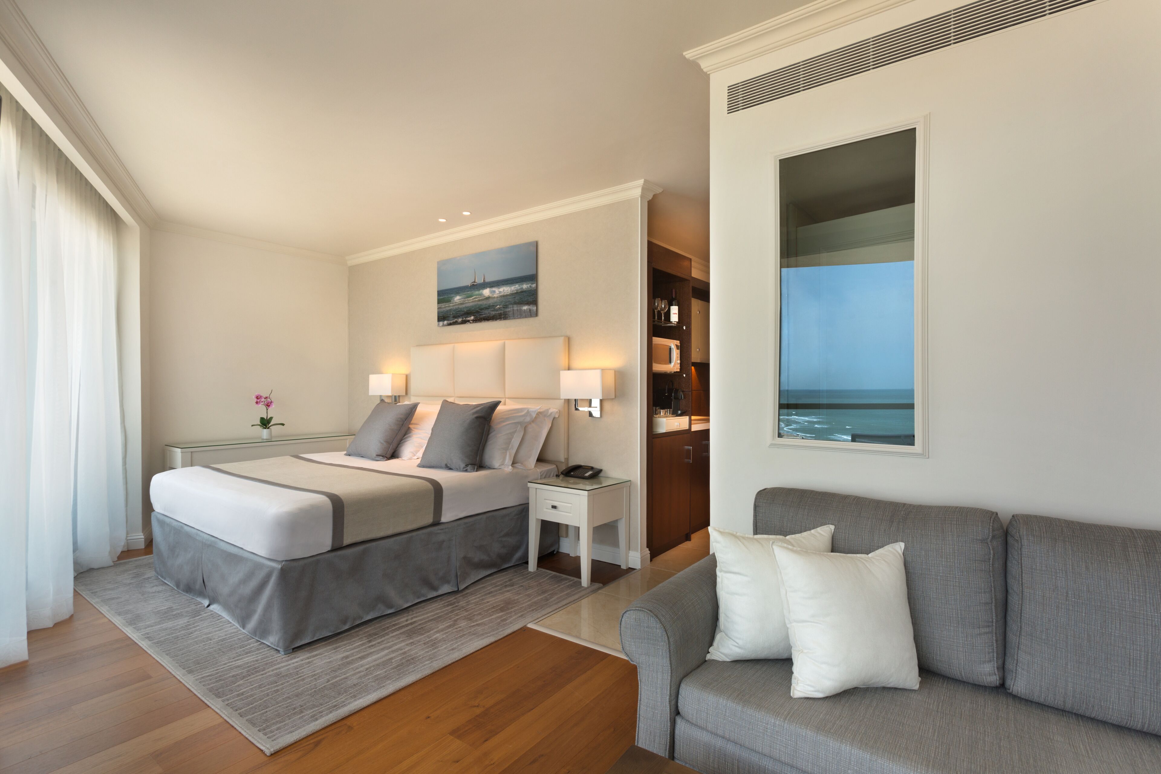 Junior Room | Premium bedding, minibar, in-room safe, soundproofing