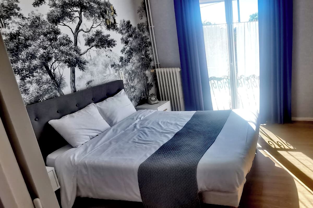 Wifi gratis y ropa de cama