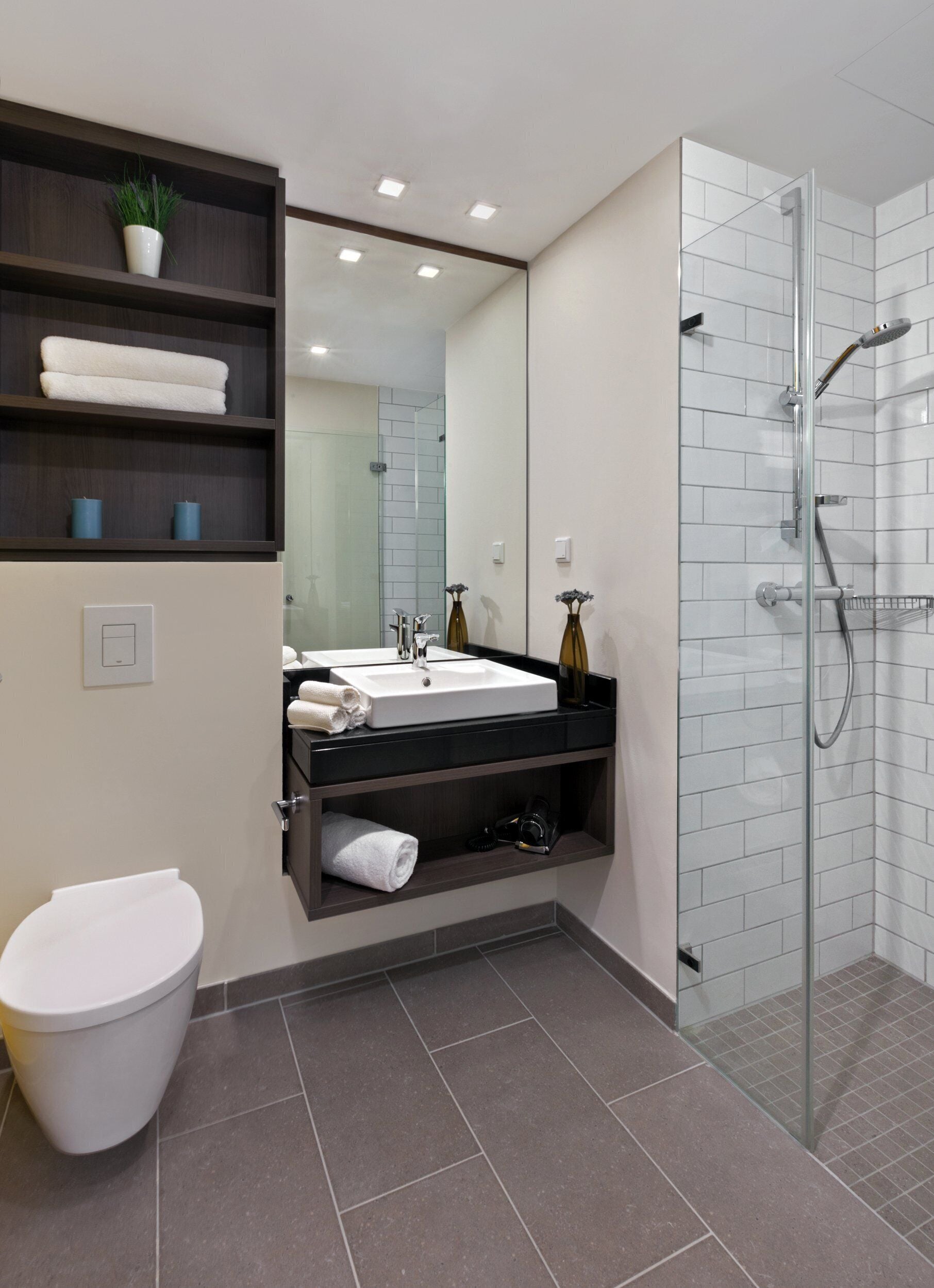 deep-soaking bathtub, eco-friendly toiletries, hair dryer, towels